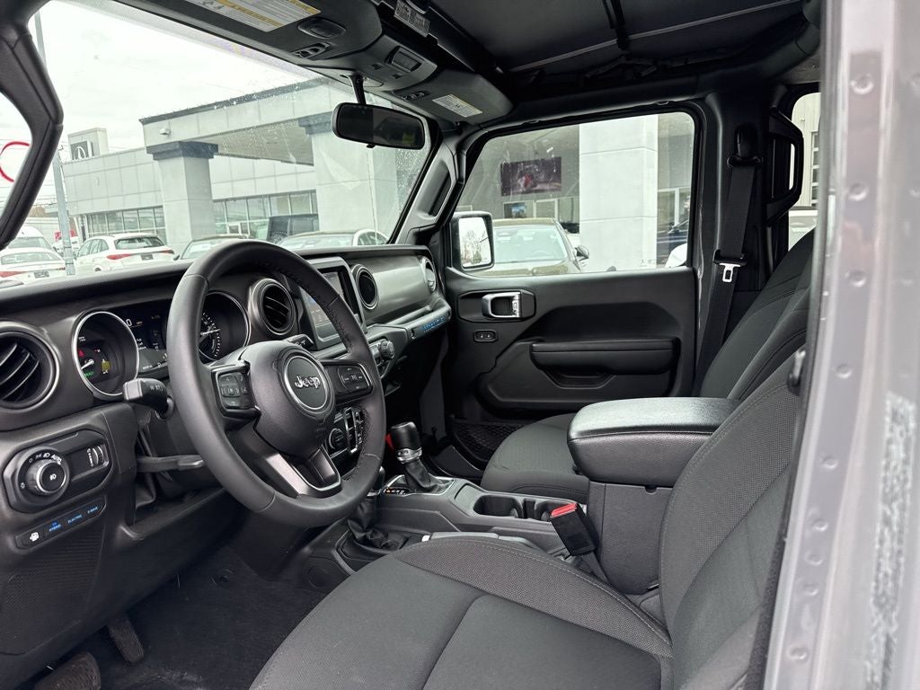 2023 Jeep Wrangler Base 4xe