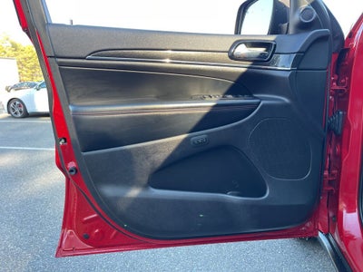 2019 Jeep Grand Cherokee TRAILHAWK *** SUPER LOW MILES LOCALLY OWNED AWD *