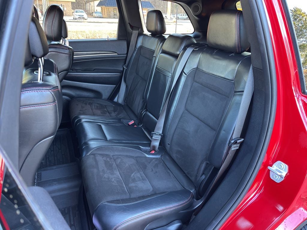 2019 Jeep Grand Cherokee TRAILHAWK *** SUPER LOW MILES LOCALLY OWNED AWD *