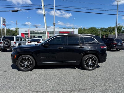 2022 Jeep Grand Cherokee Summit Reserve