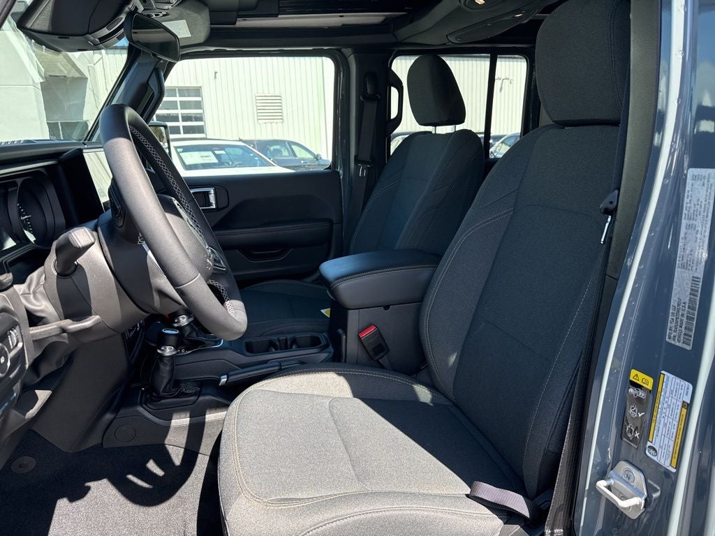 2025 Jeep Wrangler Sahara 4xe ** Convertible Hardtop **