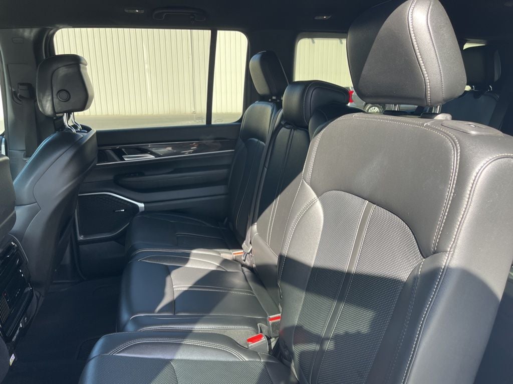 2024 Jeep Wagoneer L *** EXTENDED LEGNTH 4WD ***