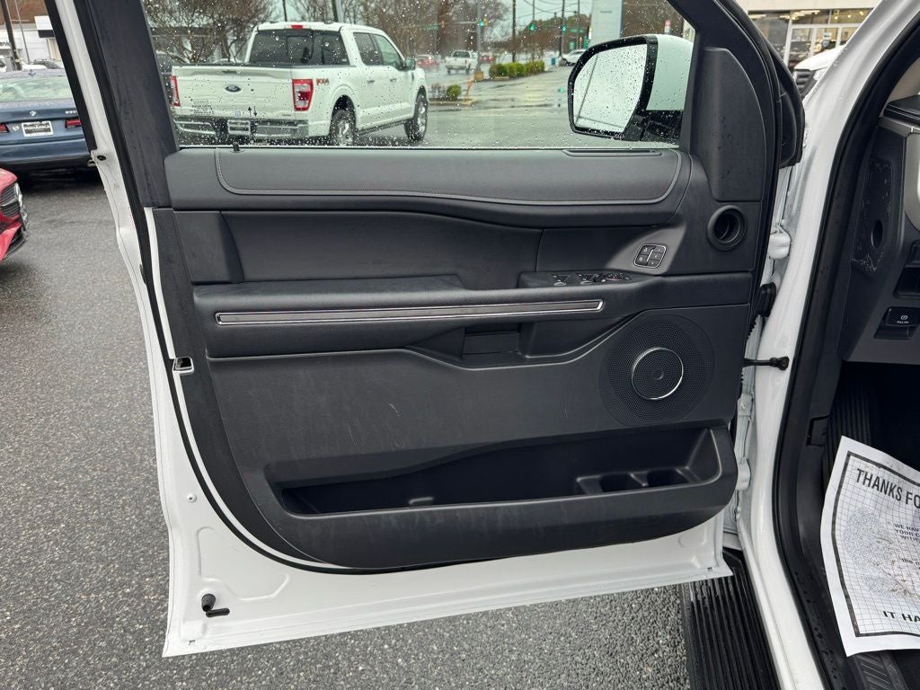 2024 Ford Expedition XLT ***4X4 LOADED***