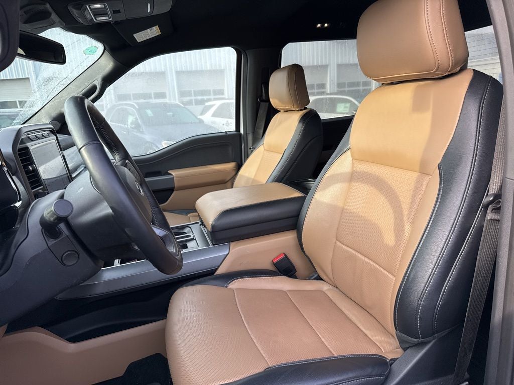 2023 Ford F-150 Lariat ** ONE OWNER NAV 4X4 LOADED **