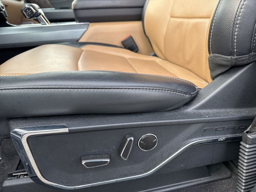 2023 Ford F-150 Lariat ** ONE OWNER NAV 4X4 LOADED **