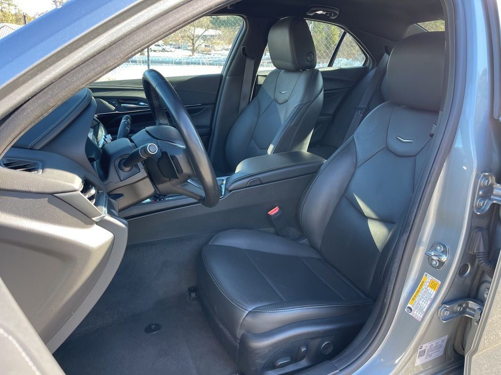 2023 Cadillac CT4 Premium Luxury