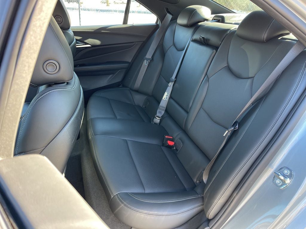 2023 Cadillac CT4 Premium Luxury