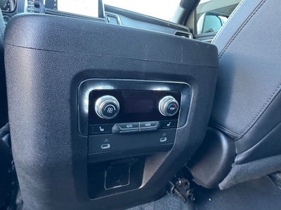 2023 GMC Yukon XL AT4 *** ONE OWNER SUPER CLEAN ***