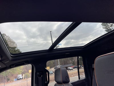 2023 GMC Yukon XL AT4 *** ONE OWNER SUPER CLEAN ***