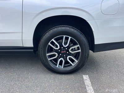 2023 GMC Yukon XL AT4 *** ONE OWNER SUPER CLEAN ***