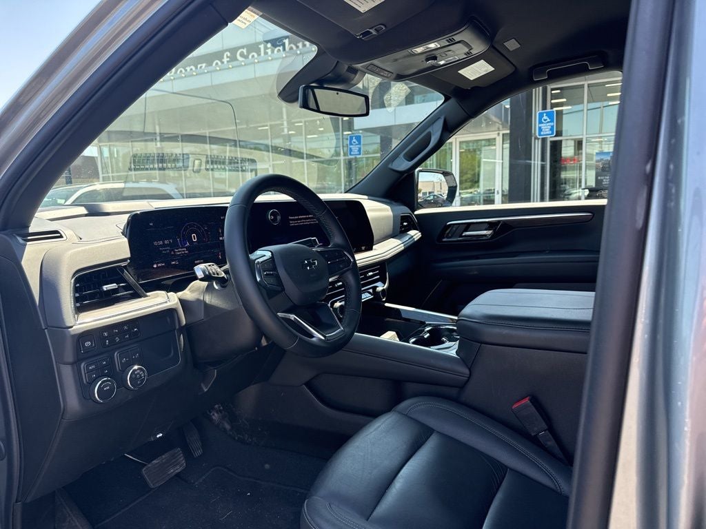 2025 Chevrolet Suburban Z71