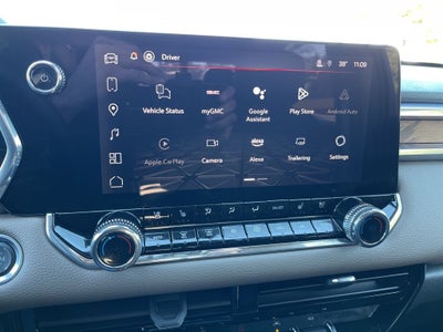 2025 GMC Canyon Denali *** LOADED 4WD LEATHER MOONROOF ***