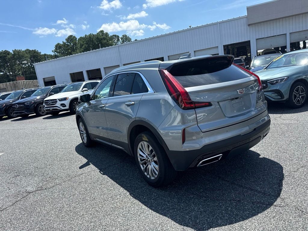 2024 Cadillac XT4 Premium Luxury