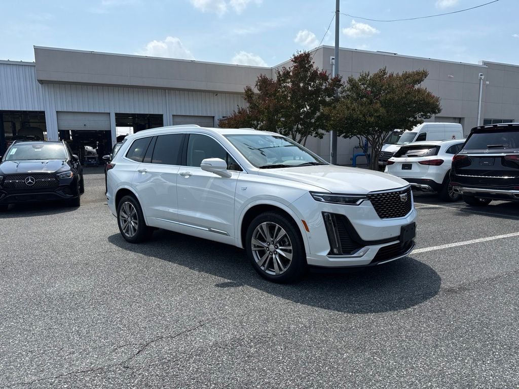 2023 Cadillac XT6 Premium Luxury