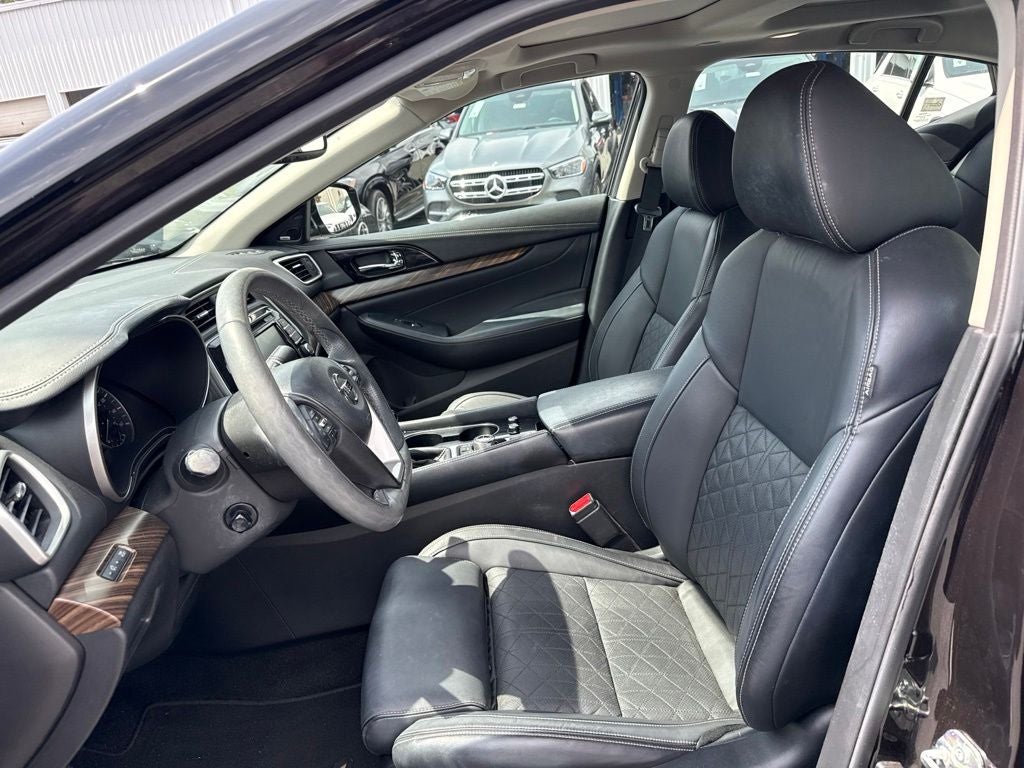 2017 Nissan Maxima Platinum