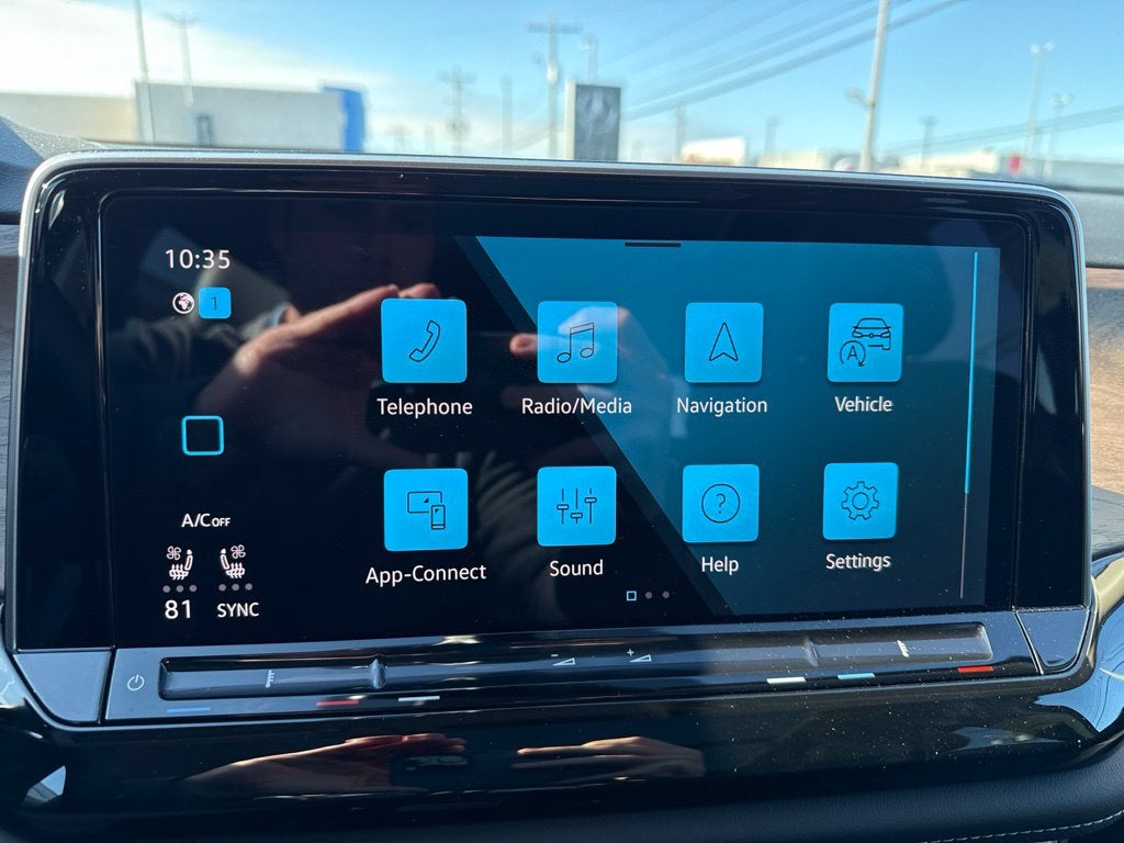 2026 Volkswagen Atlas SE w/Technology