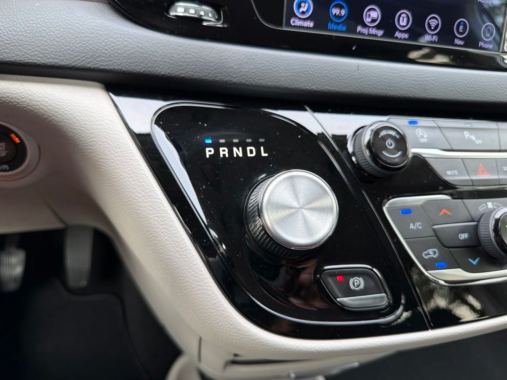 2018 Chrysler Pacifica Touring Plus