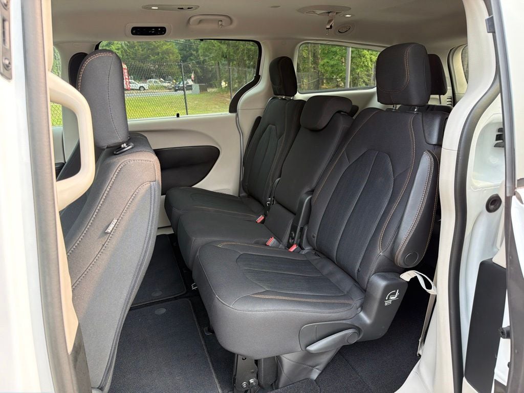 2018 Chrysler Pacifica Touring Plus