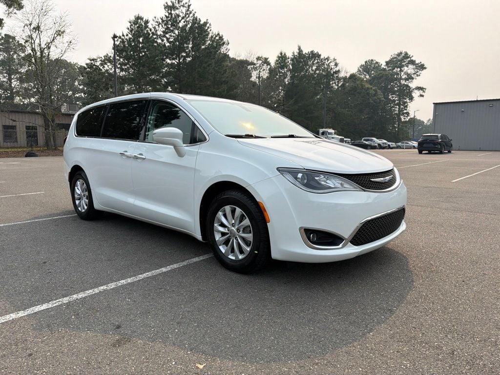 2018 Chrysler Pacifica Touring Plus