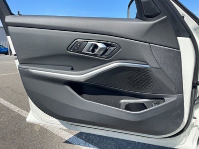 2025 BMW 3 Series 330i