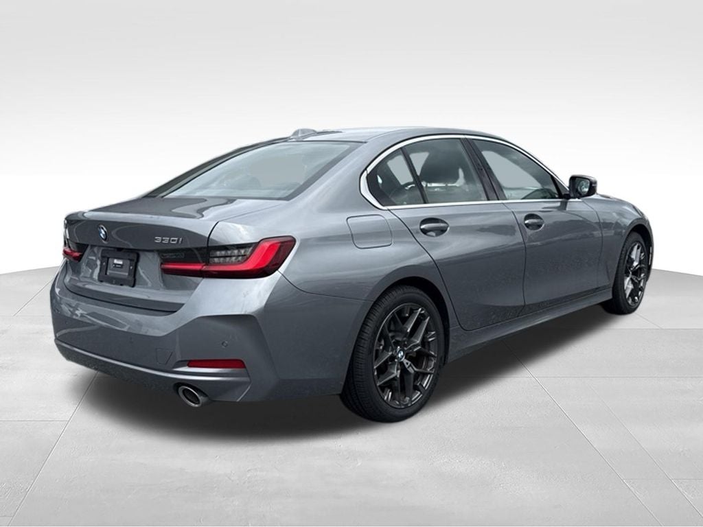 2025 BMW 3 Series 330i