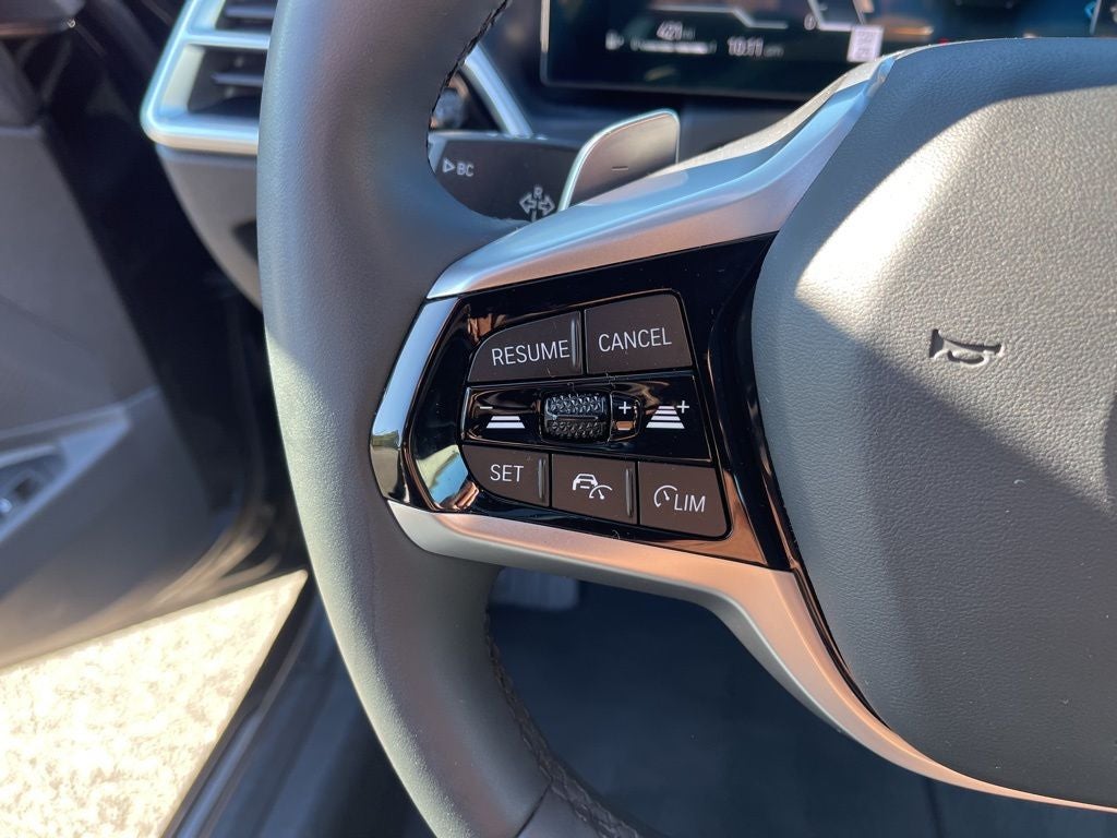 2025 BMW 3 Series 330i xDrive