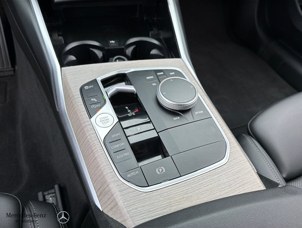 2025 BMW 3 Series 330i xDrive
