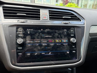 2022 Volkswagen Tiguan 2.0T SE R-Line Black