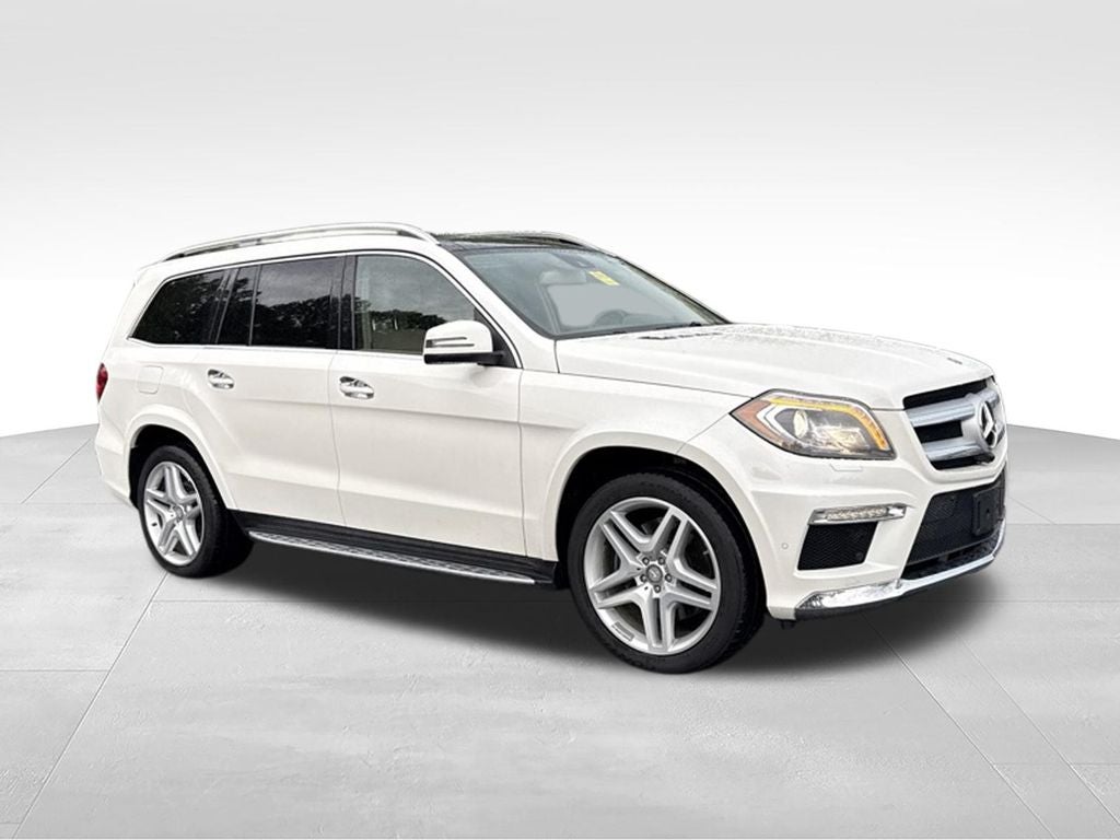 2015 Mercedes-Benz GL-Class GL 550 4MATIC®