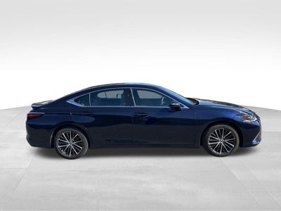 2022 Lexus ES 350