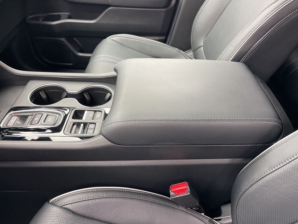 2025 Honda Pilot Elite *** ONE OWNER LOADED SUPER LOW MILES *