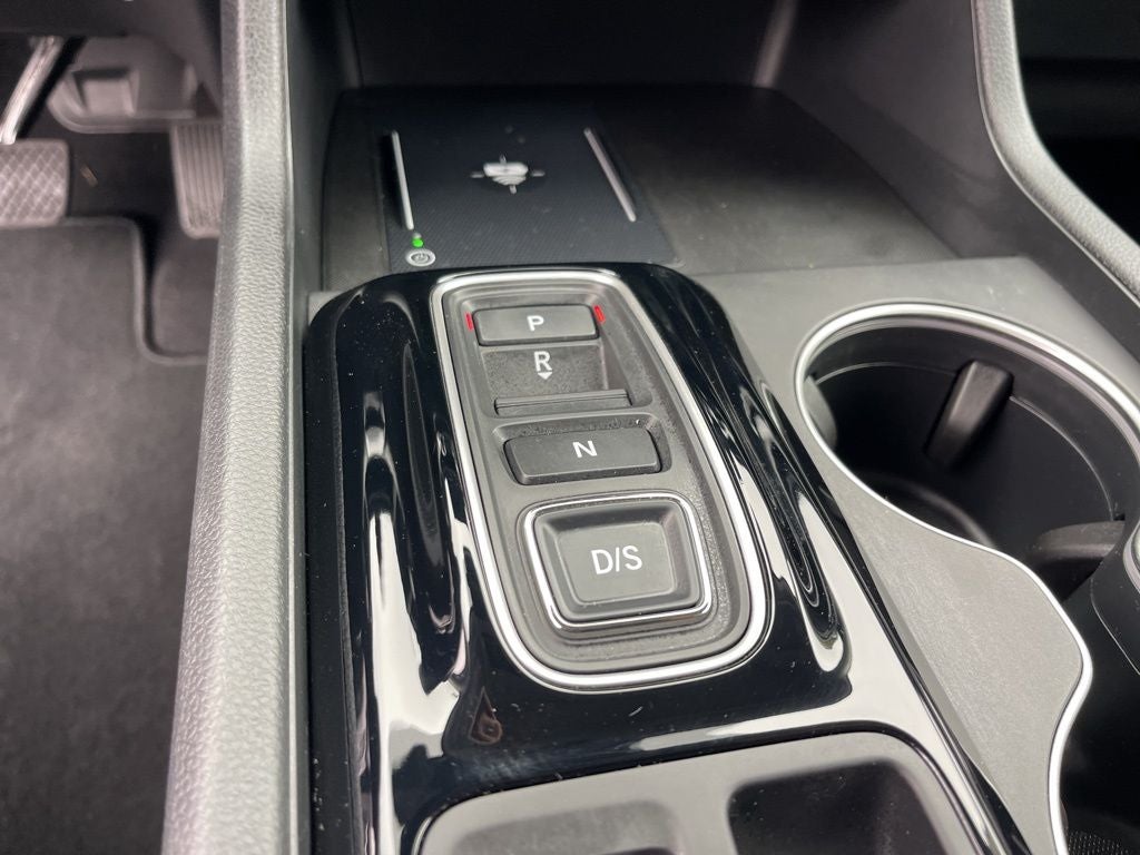 2025 Honda Pilot Elite *** ONE OWNER LOADED SUPER LOW MILES *