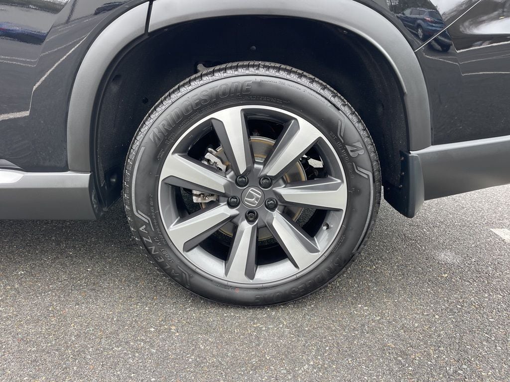 2025 Honda Pilot Elite *** ONE OWNER LOADED SUPER LOW MILES *