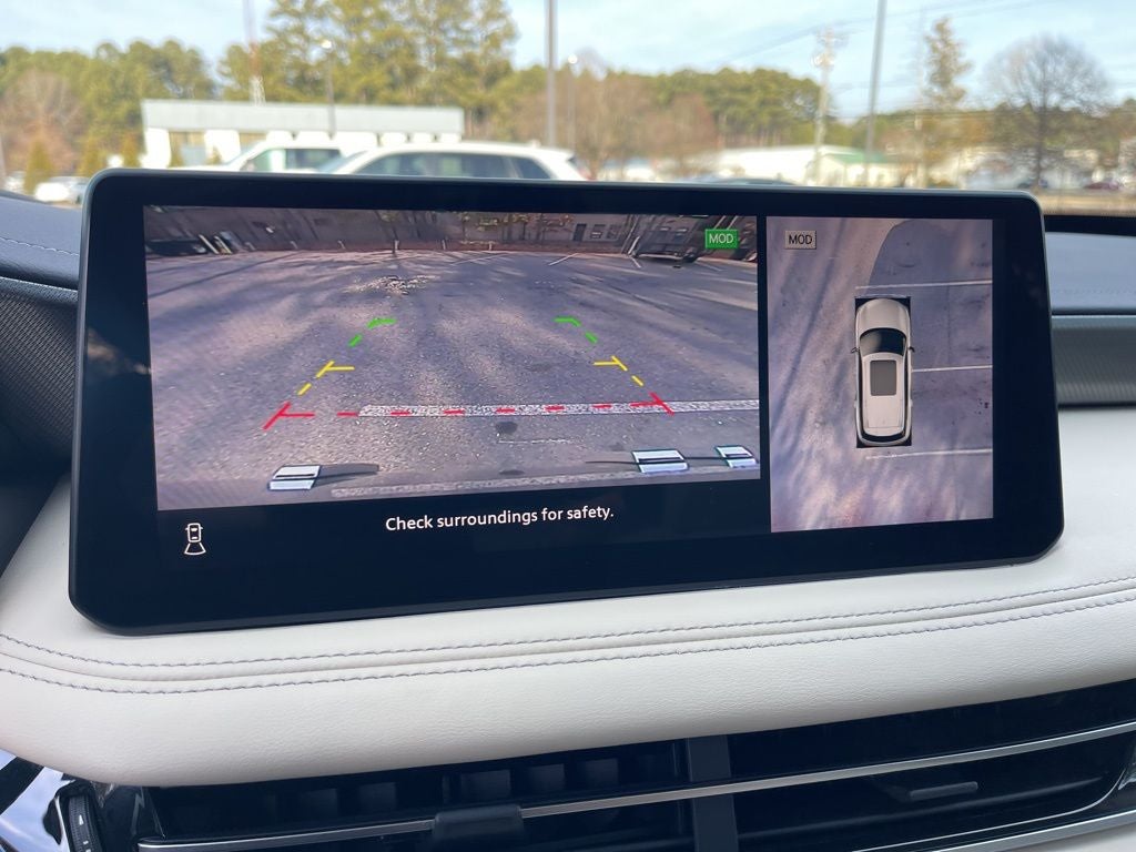 2023 INFINITI QX60 LUXE