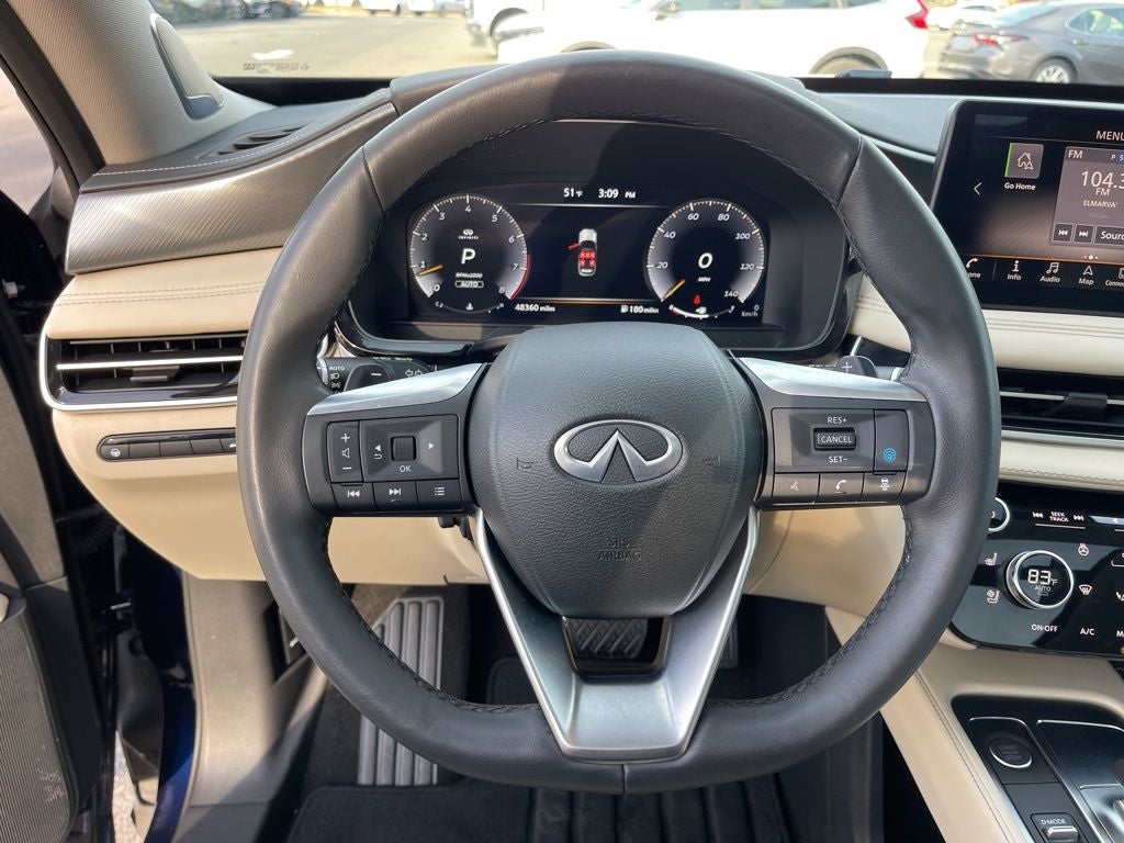 2023 INFINITI QX60 LUXE