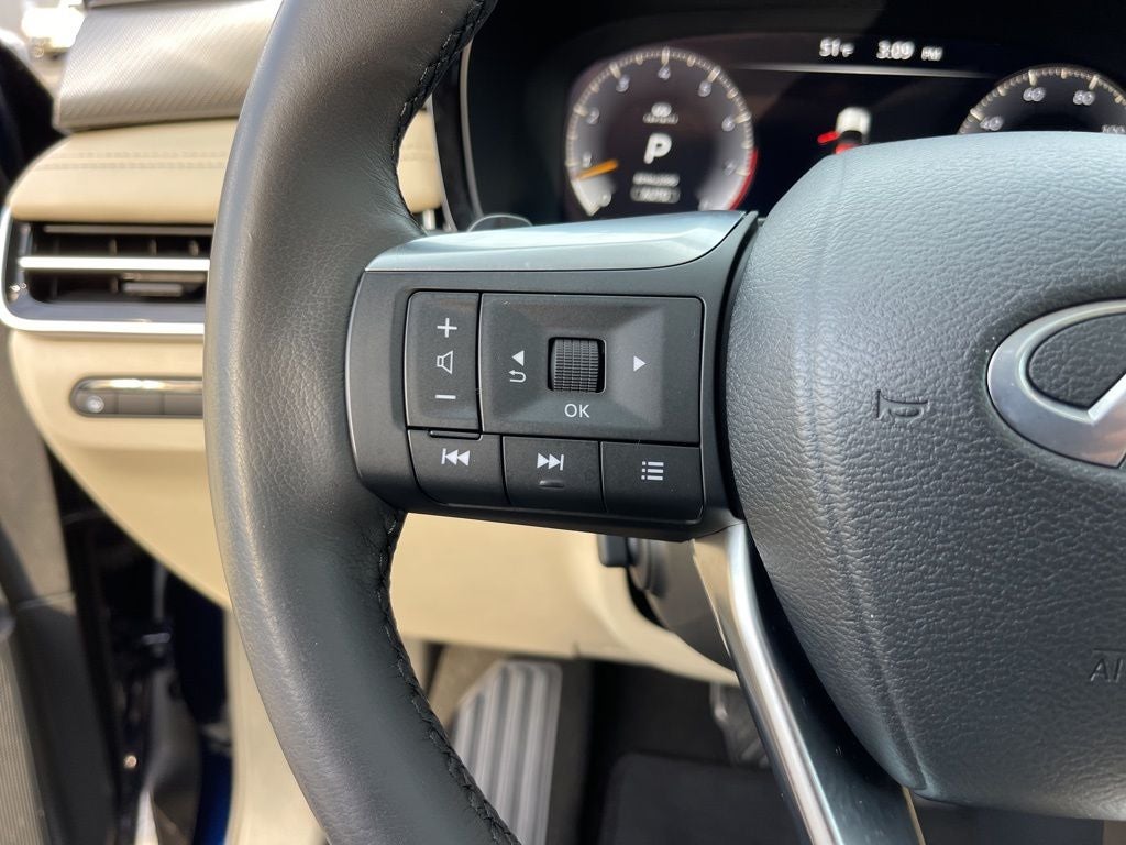 2023 INFINITI QX60 LUXE