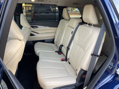 2023 INFINITI QX60 LUXE