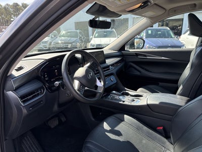 2023 INFINITI QX60 LUXE