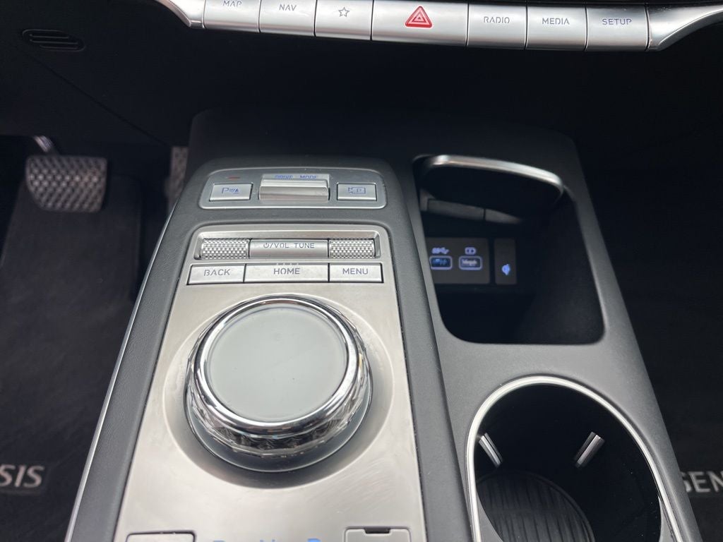 2025 Genesis GV70 2.5T