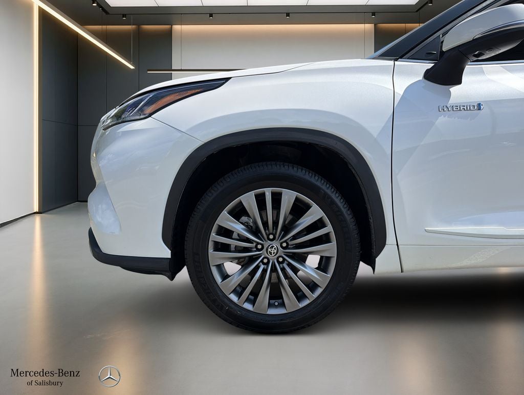 2020 Toyota Highlander Hybrid Platinum