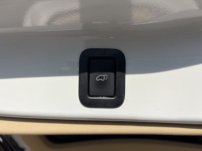 2017 Toyota Highlander XLE ***ONE OWNER AWD LEATHER LOADED ***