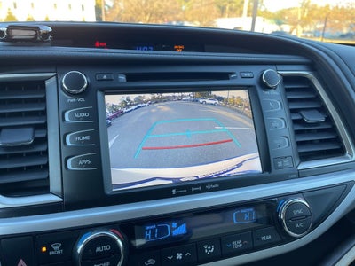 2019 Toyota Highlander XLE *** AWD PEARL WHITE LOCAL TRADE ***