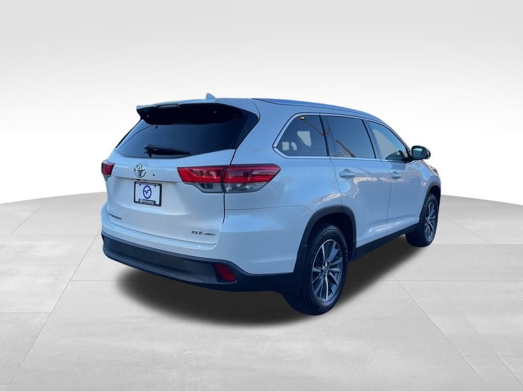 2019 Toyota Highlander XLE *** AWD PEARL WHITE LOCAL TRADE ***