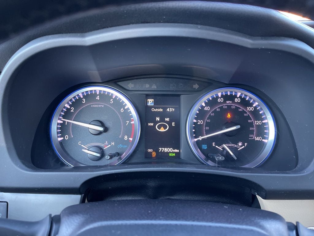 2019 Toyota Highlander XLE *** AWD PEARL WHITE LOCAL TRADE ***