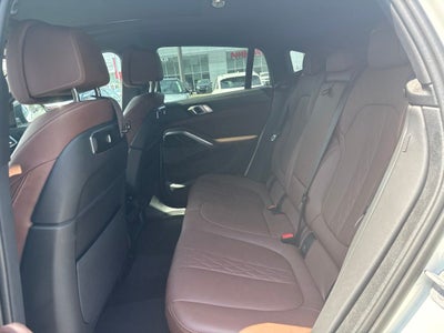2024 BMW X6 xDrive40i