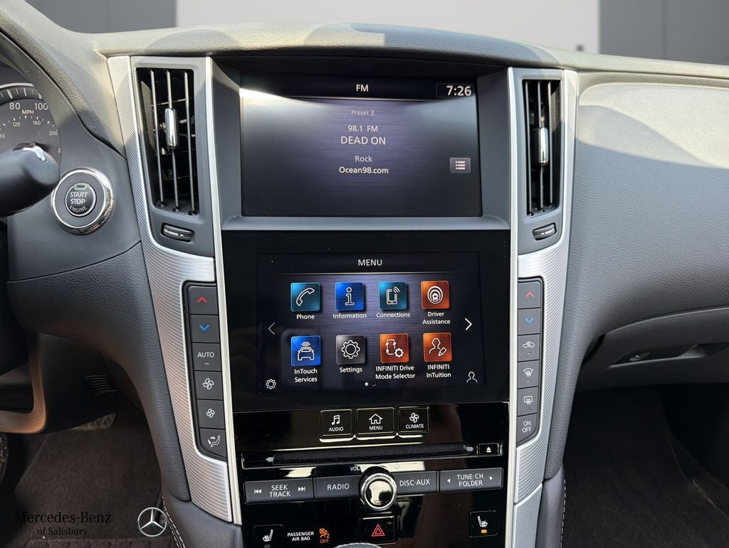 2023 INFINITI Q50 LUXE