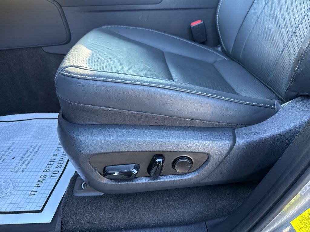 2024 Lexus GX 550 Premium *** HARD TO FIND SUPER LOW MILES