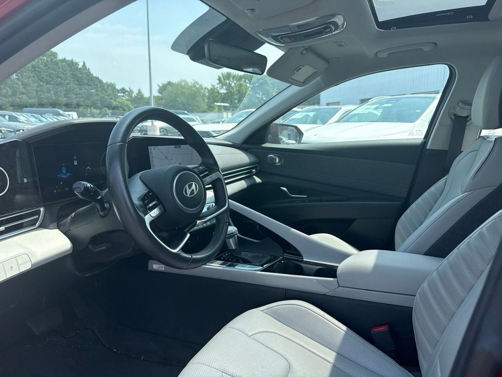 2024 Hyundai Elantra Limited