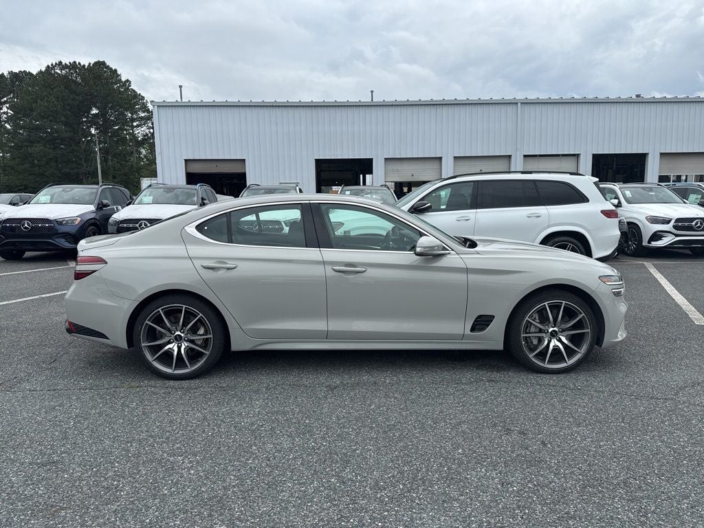2025 Genesis G70 2.5T