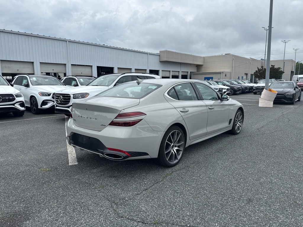 2025 Genesis G70 2.5T